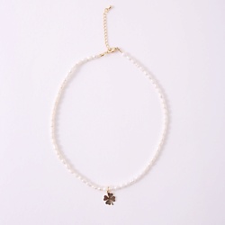 Чокер жемчужный с клевером