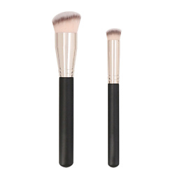 Набор кистей для тонального крема, контуринга, консилера