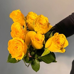 Букет из 5 кремовых роз (Кения)