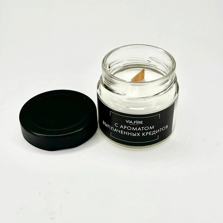 Изображение товара VIA.FIRE Свеча ароматическая с ароматом Выплаченных кредитов, Черный