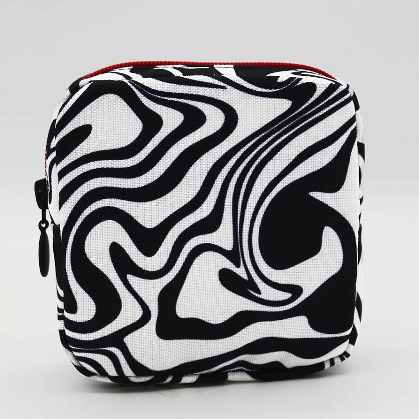 Изображение товара Женская мини косметичка ALISSIROSSI для гигиенических принадлежностей и косметики 11.5х11.5х4 см