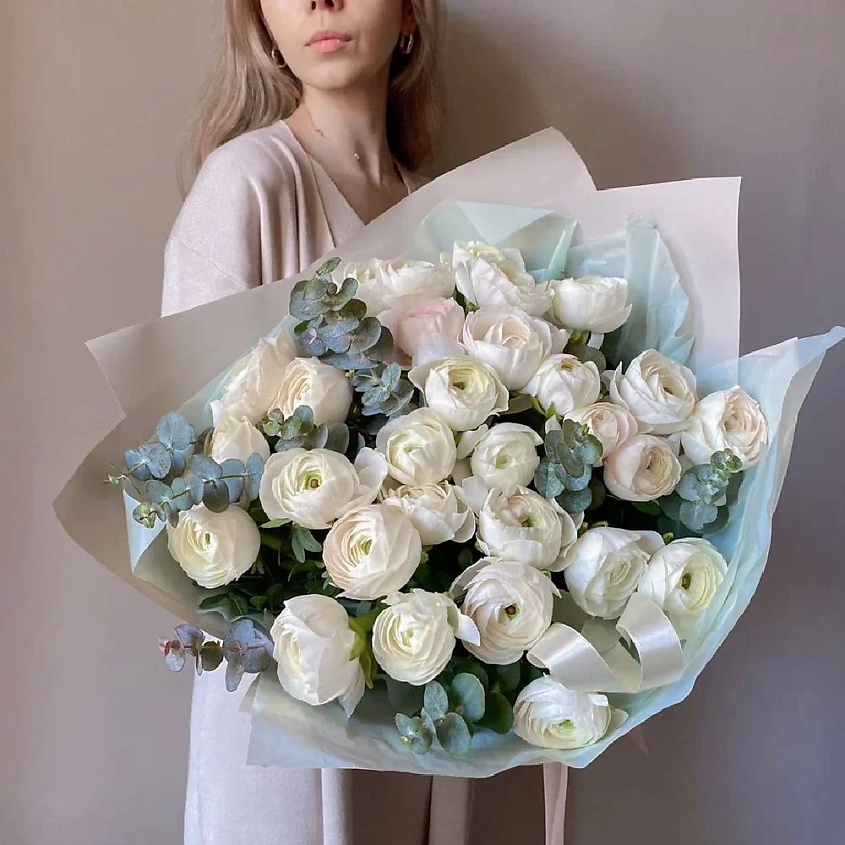 Изображение товара VERESK Изысканный букет кремовых ранункулюсов, 1 шт.