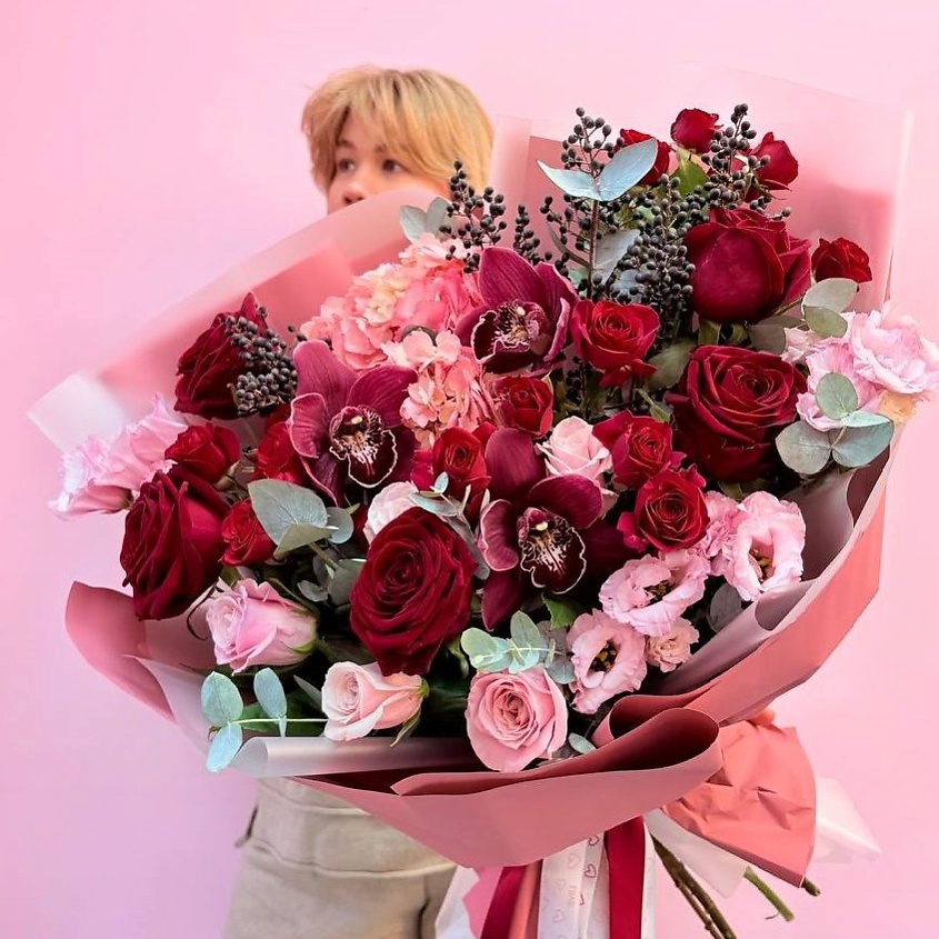 Изображение товара ЗАЦВЕТАЙ. ЦВЕТОЧНЫЙ БУТИК Премиум букет «Мелодия страсти», 1 шт.