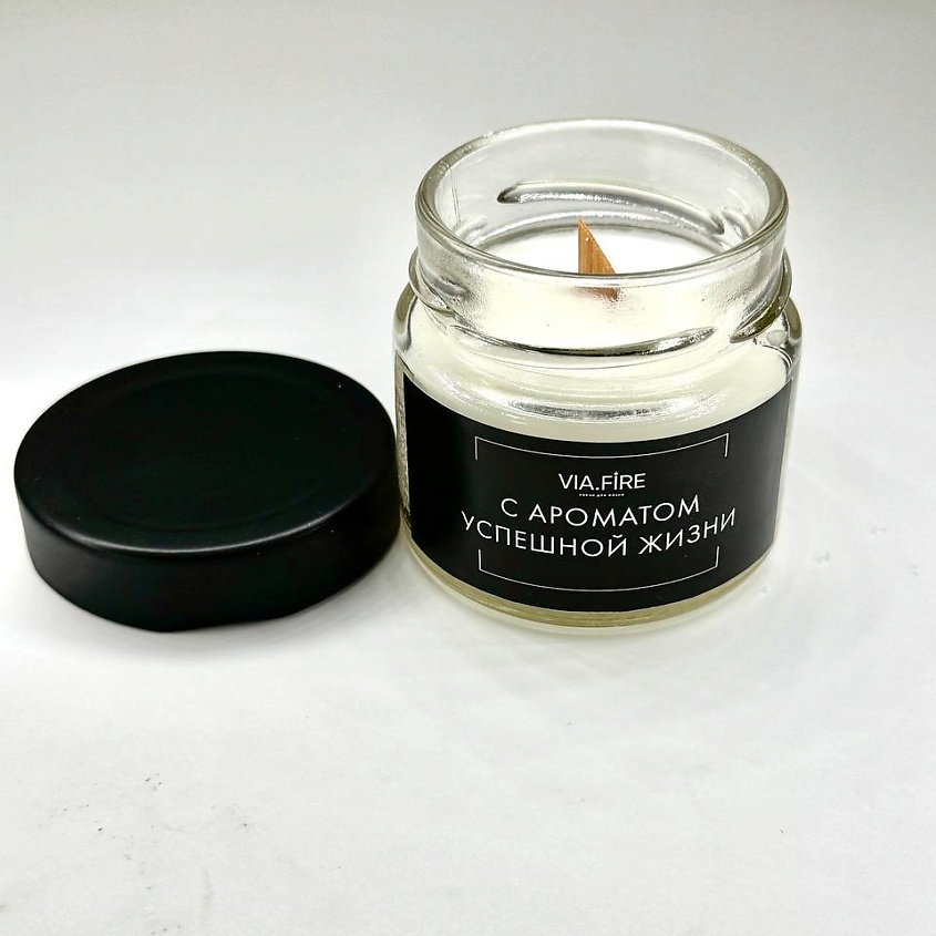 Изображение товара VIA.FIRE Свеча ароматическая с ароматом Успешной жизни, Черный