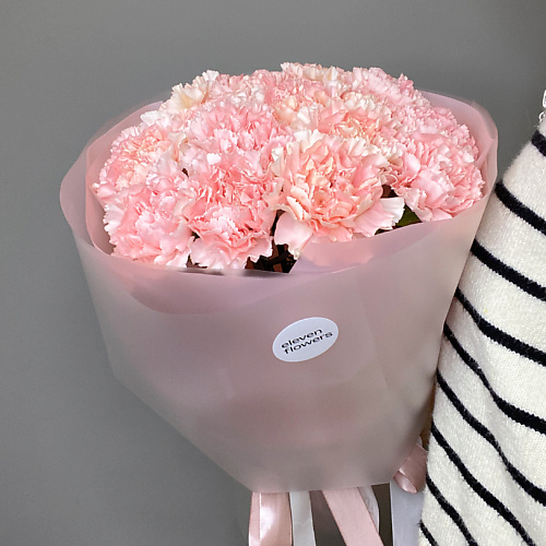 ELEVEN FLOWERS Букет Нежные диантусы 4300₽