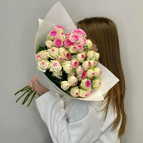 

JULES FLOWER ATELIER Моно из кустовых пионовидных роз Джелатто 11шт, Моно из кустовых пионовидных роз Джелатто 11шт
