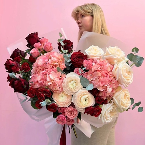 ЗАЦВЕТАЙ. ЦВЕТОЧНЫЙ БУТИК Премиум букет «сердце Амура»