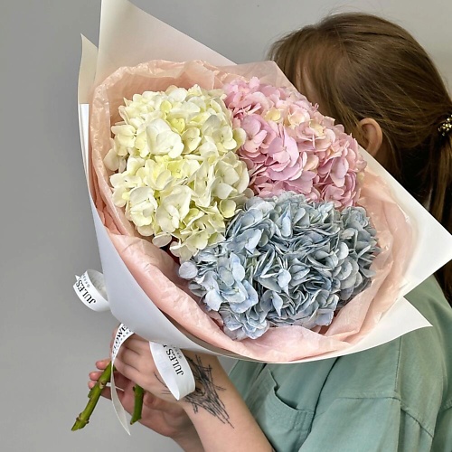 

JULES FLOWER ATELIER Букет из гортензий 3 шт, Букет из гортензий 3 шт