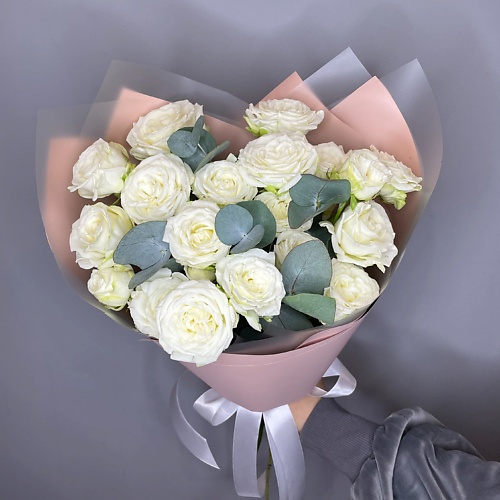 

ELEVEN FLOWERS Белые кустовые пионовидные розы, Белые кустовые пионовидные розы