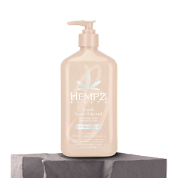 Молочко для тела Коа и Сладкий Миндаль с быстрым впитыванием