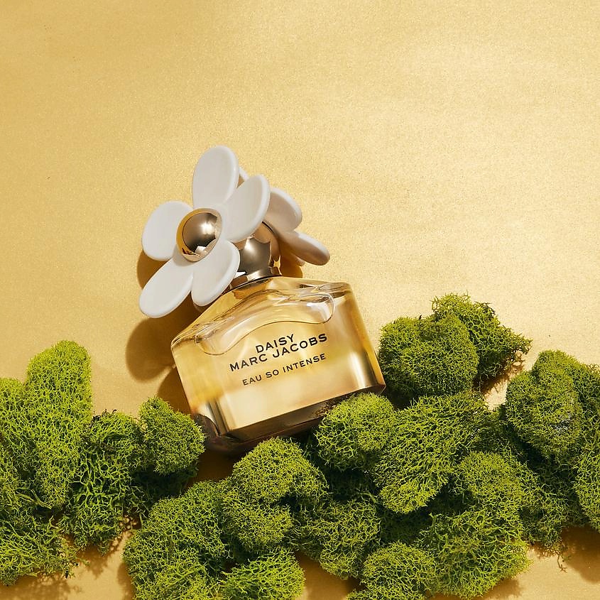MARC JACOBS Daisy Eau So Intense купить по низким ценам в ЛЭТУАЛЬ