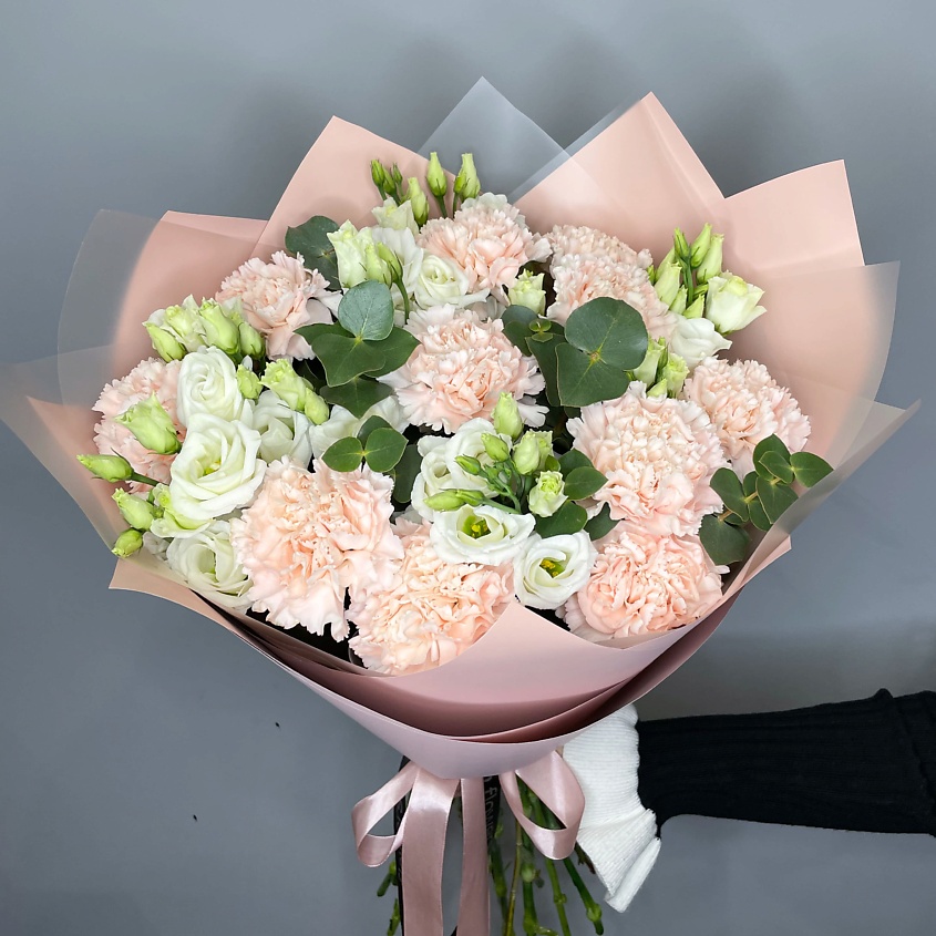 Изображение товара ELEVEN FLOWERS Нежный букет из эустомы и диантусов, 1 шт.