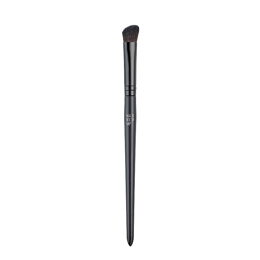 Изображение товара MAKE UP FACTORY Кисть для макияжа Angled Blending Brush, 1 шт