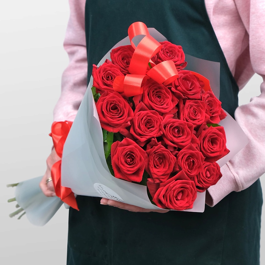 Изображение товара STUDIO FLORISTIC Букет из красных Роз 60 см «Артемида», 1 шт.