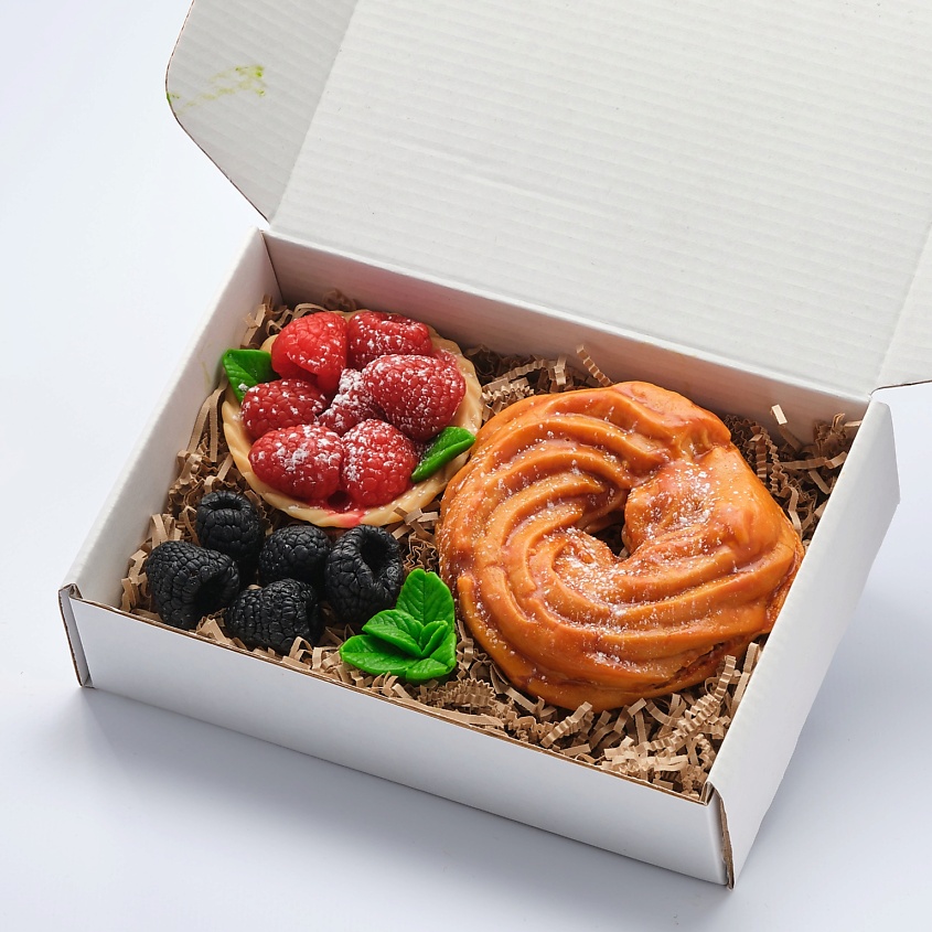 Изображение товара SKUINA Мыло ручной работы Тарталетка и творожное кольцо, 200 г