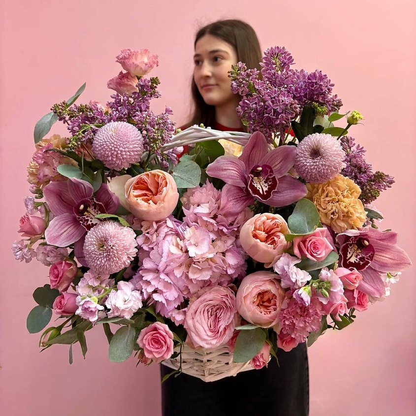 Изображение товара ЗАЦВЕТАЙ. ЦВЕТОЧНЫЙ БУТИК Премиум корзина с цветами «Особый случай», 1 шт.