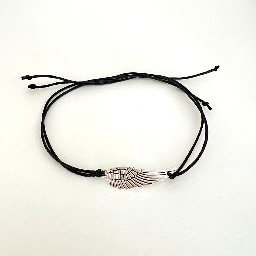 Изображение товара Браслет желаний на красной нити от Сочиняй мечты