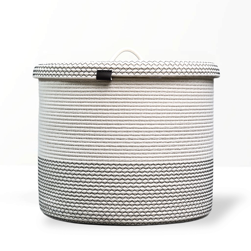 Изображение товара ASTIHOME Корзина для белья плетеная с крышкой, Белая с черной нитью 39х35