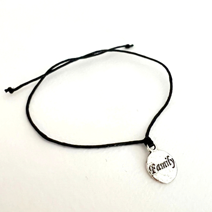 Изображение товара СОЧИНЯЙ МЕЧТЫ Браслет желаний на красной нити