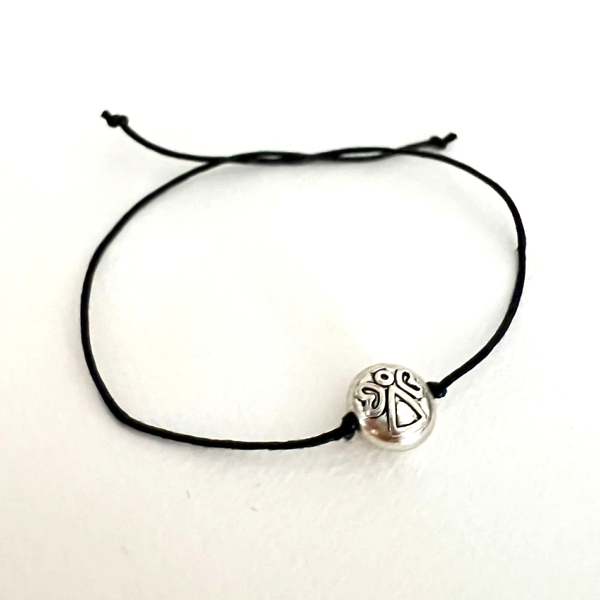 Изображение товара Браслет желаний Сочиняй мечты на красной нити для мотивации и исполнения целей