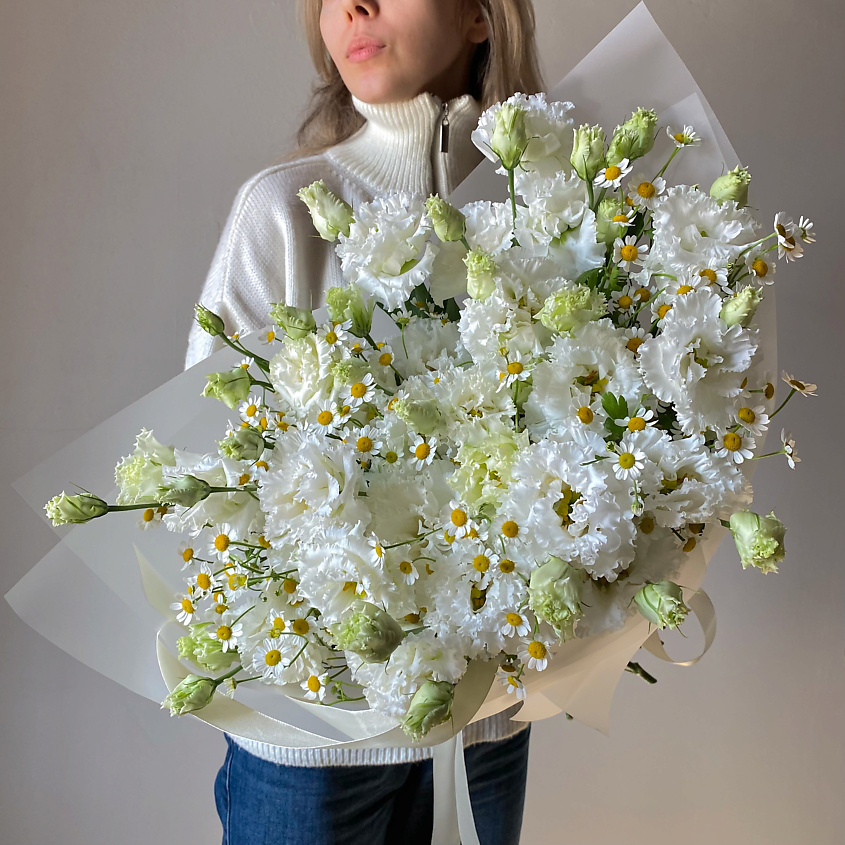 Изображение товара VERESK Воздушный букет из нежной эустомы и ромашки (L), 1 шт.