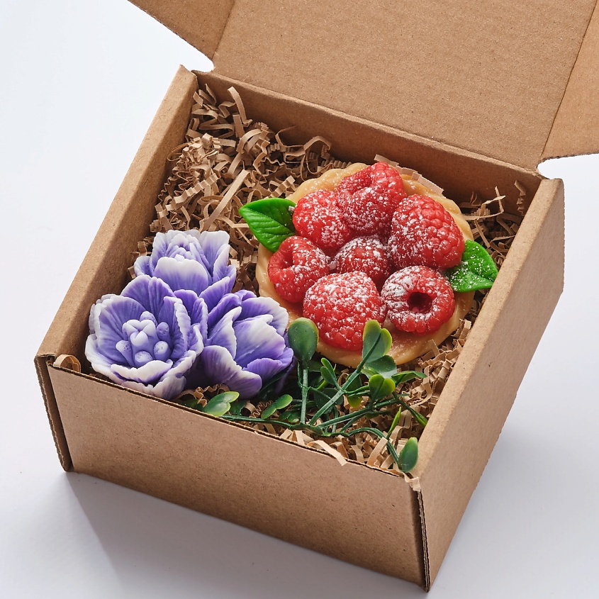 Изображение товара SKUINA Мыло ручной работы Пирожное и тюльпаны 100 г для всех типов кожи