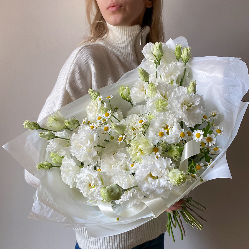 Изображение товара VERESK Воздушный букет из нежной эустомы и ромашки (М), 1 шт.