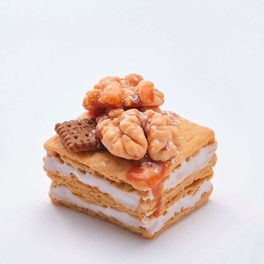 Изображение товара SKUINA Мыло ручной работы Наполеон с грецким орехом, 80 г