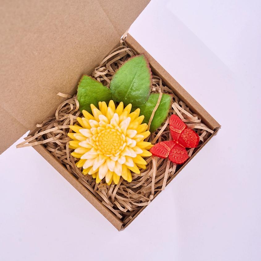 Изображение товара Мыло ручной работы с ароматом хризантемы 100 г набор мини сердечек