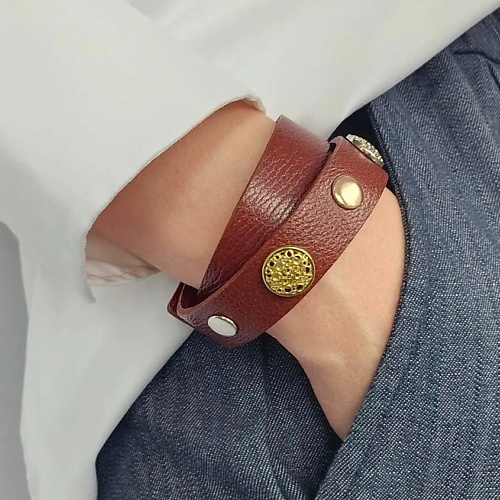 XENIA DUKOVA Кожаный браслет с клепками