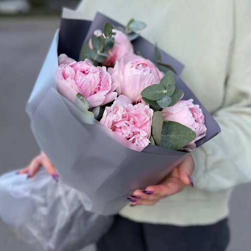 

LE BOUQUET Букет из 5 пионов, Букет из 5 пионов