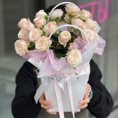 

KIWIGIFTS Букет цветов живые Розы кустовые, Букет цветов живые Розы кустовые