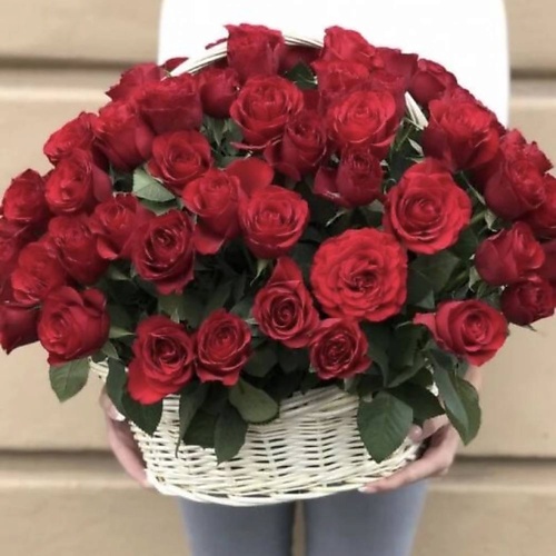 

GLOW FLOWERS Корзина из 101 красной розы, Корзина из 101 красной розы