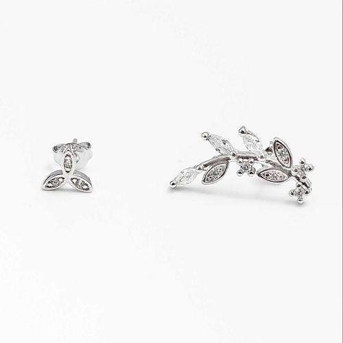 

SHINE & BEAUTY Серьги-гвоздики покрытые серебром с кристаллами Swarovski, Серьги-гвоздики покрытые серебром с кристаллами Swarovski
