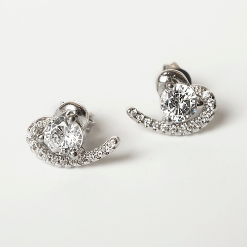 

SHINE & BEAUTY Серьги-гвоздики покрытые серебром с кристаллами Swarovski, Серьги-гвоздики покрытые серебром с кристаллами Swarovski