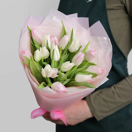 

STUDIO FLORISTIC Букет Тюльпанов «Нежный возраст», Букет Тюльпанов «Нежный возраст»