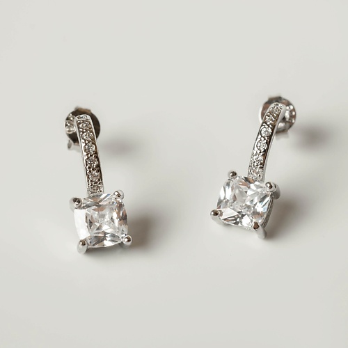 

SHINE & BEAUTY Серьги-гвоздики покрытые серебром с кристаллами Swarovski, Серьги-гвоздики покрытые серебром с кристаллами Swarovski