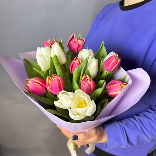 

GLOW FLOWERS Букет из 17 тюльпанов, Букет из 17 тюльпанов