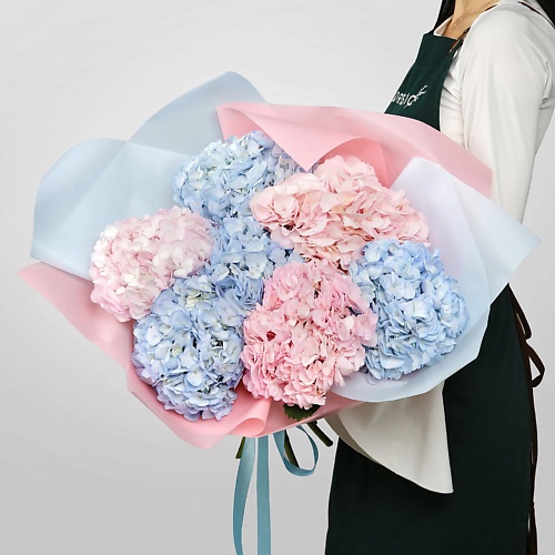 

STUDIO FLORISTIC Букет из Гортензий «Сказка о цветах», Букет из Гортензий «Сказка о цветах»