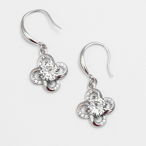 

SHINE & BEAUTY Серьги покрытые серебром с кристаллами Swarovski, Серьги покрытые серебром с кристаллами Swarovski