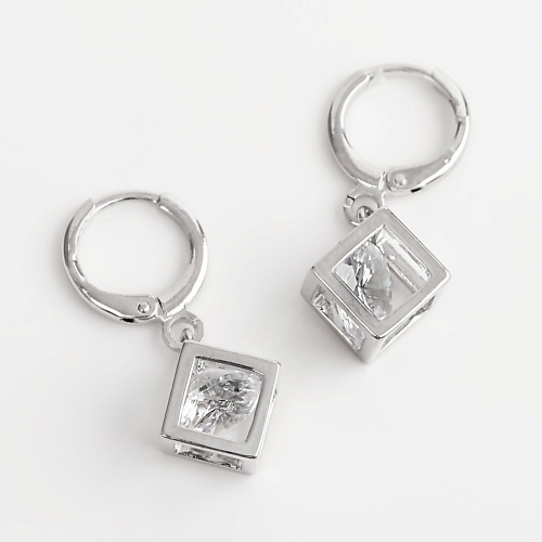 

SHINE & BEAUTY Серьги покрытые серебром с кристаллами Swarovski, Серьги покрытые серебром с кристаллами Swarovski
