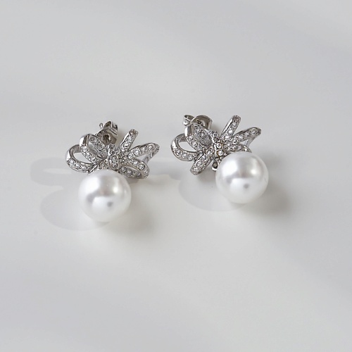 

SHINE & BEAUTY Серьги-гвоздики покрытые серебром с кристаллами Swarovski, Серьги-гвоздики покрытые серебром с кристаллами Swarovski