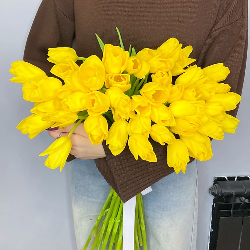 

ELEVEN FLOWERS 51 желтый тюльпан, 51 желтый тюльпан