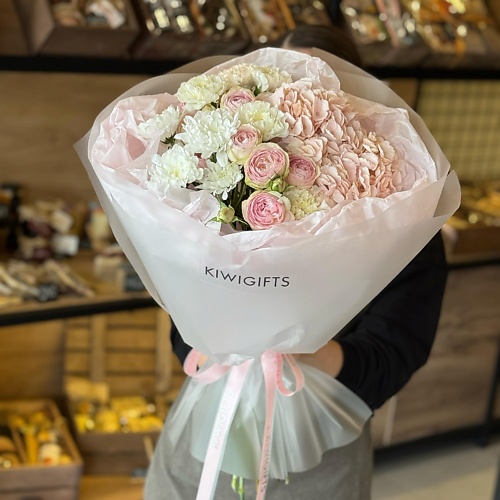 

KIWIGIFTS Букет цветов живые кустовые розы, гортензии, хризантема, гвоздики, Букет цветов живые кустовые розы, гортензии, хризантема, гвоздики