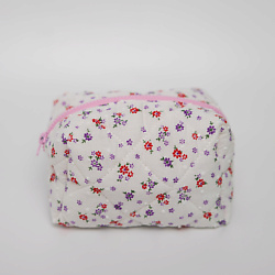 Косметичка тканевая с цветочками