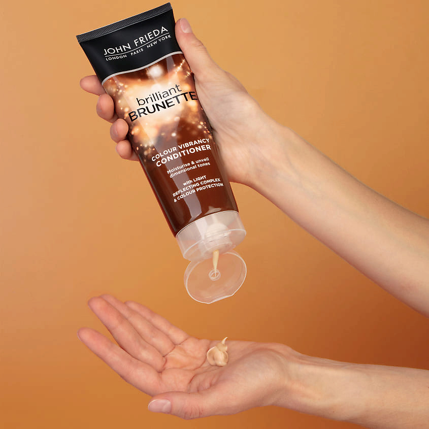 JOHN FRIEDA Увлажняющий кондиционер для защиты цвета темных волос Brilliant Brunette COLOUR PROTECTING – фото 3