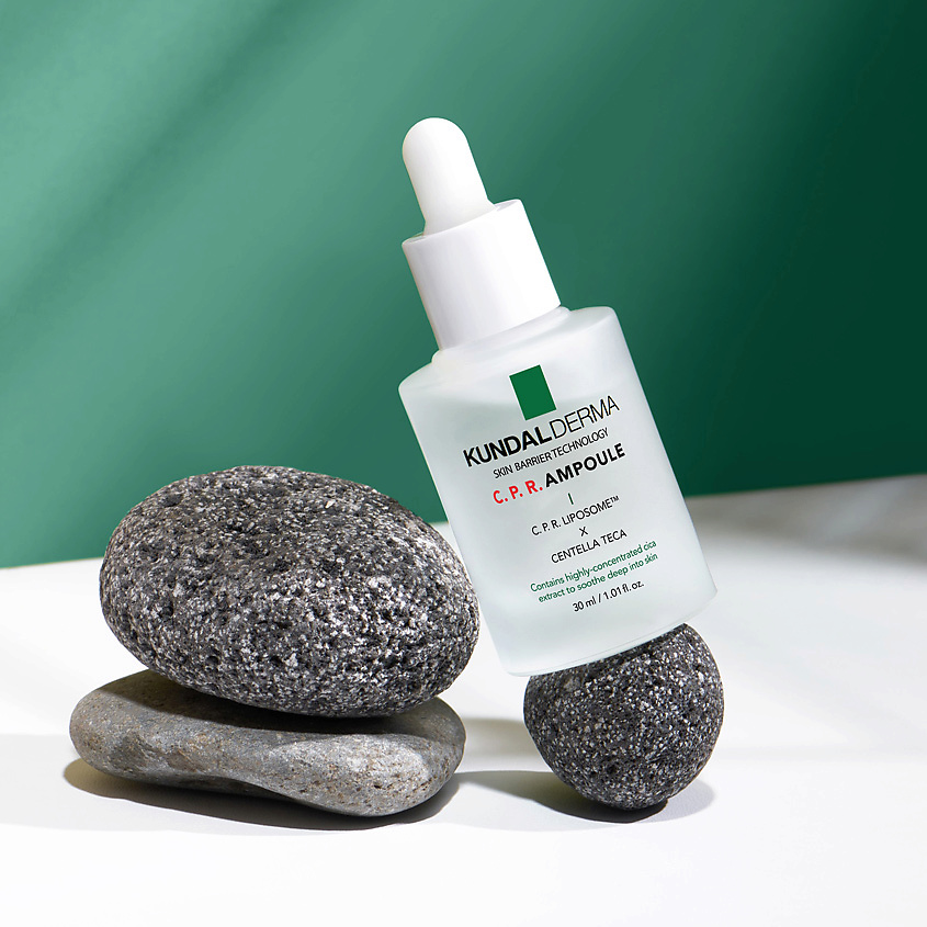 KUNDAL Сыворотка для лица восстанавливающая с центеллой азиатской, пантенолом и клевером луговым Derma Ampoule – фото 2