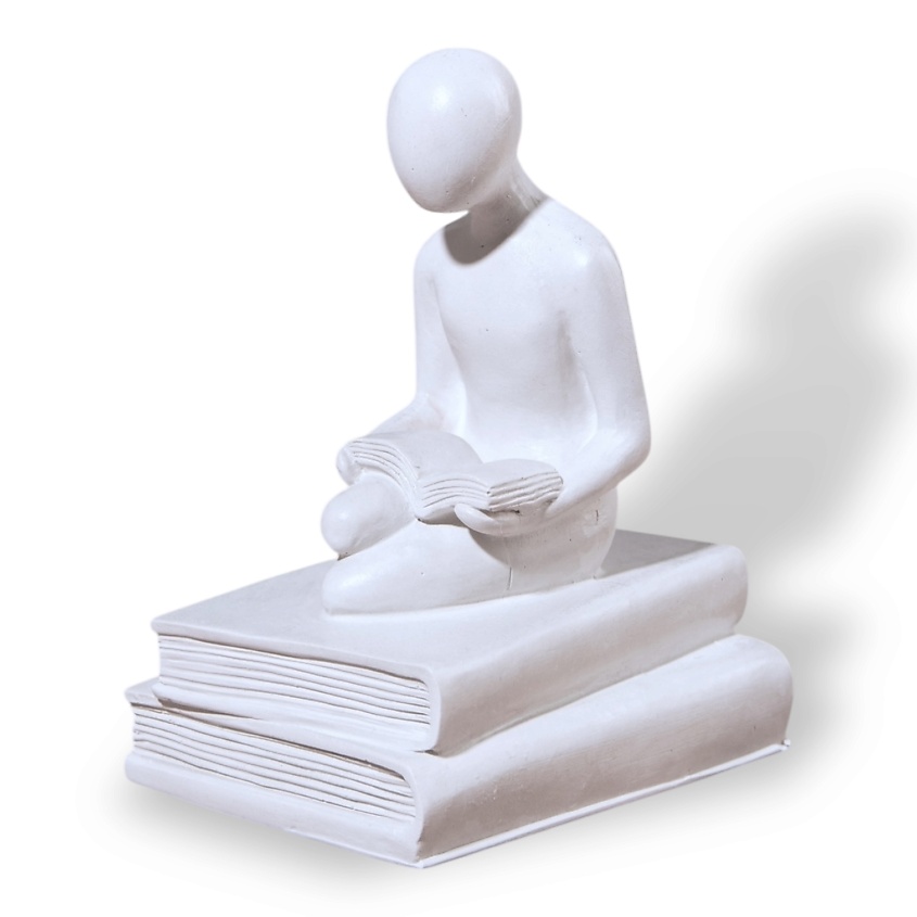Изображение товара Статуэтка просветление Читающий человек из гипсобетона 12 см стильный сувенир