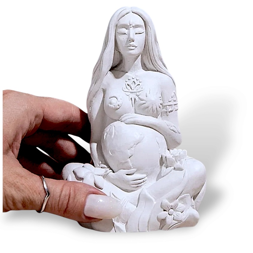 Изображение товара Статуэтка Гея большая из гипсобетона ручной работы для интерьера