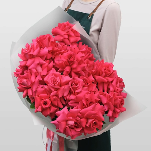 

STUDIO FLORISTIC Букет малиновых Роз «Блюз», Букет малиновых Роз «Блюз»